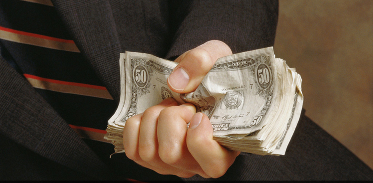 子公司被查中航老總怒了？