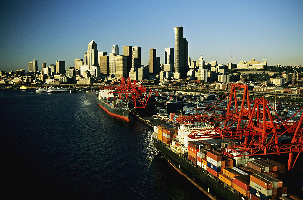 樹(shù)立全球視野 建設(shè)貿(mào)易強(qiáng)國(guó)&mdash;&mdash;專(zhuān)訪商務(wù)部貿(mào)研院院長(zhǎng)顧學(xué)明