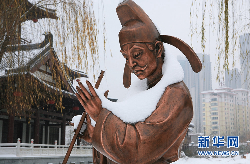 瑞雪降中原，洛河岸邊賞雪景