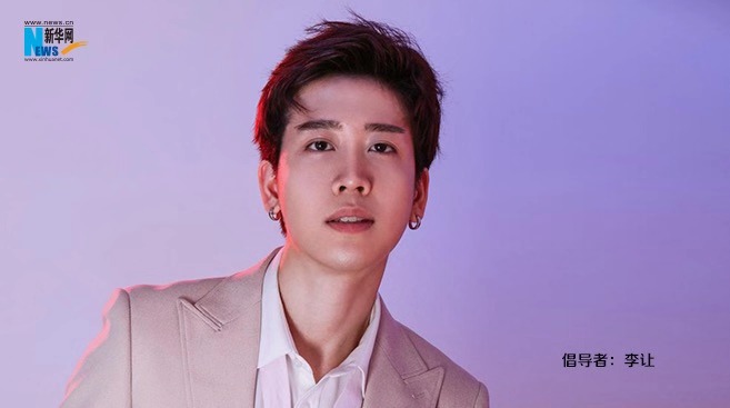 李讓為&ldquo;中國(guó)網(wǎng)事&middot;網(wǎng)絡(luò)感動(dòng)人物&rdquo;評(píng)選打call