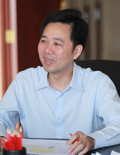 弘陽集團(tuán)董事長(zhǎng)、總裁曾煥沙