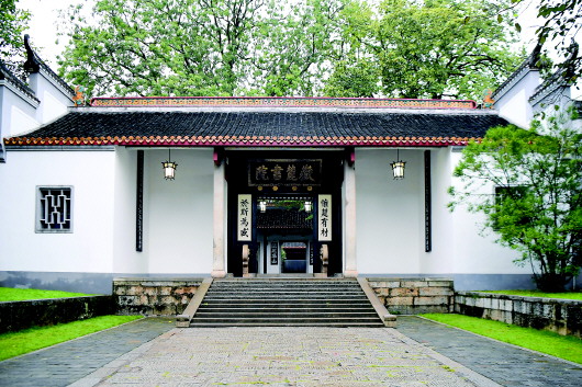 千年岳麓，弦歌不絕