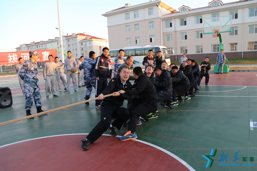 &uarr;資料圖片：張超積極參加團(tuán)文體活動(dòng)。