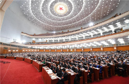 政府工作報告中，這些內(nèi)容與國防和軍隊建設息息相關