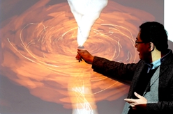 人類首次&ldquo;看見&rdquo;的那個(gè)黑洞，有了偏振圖像