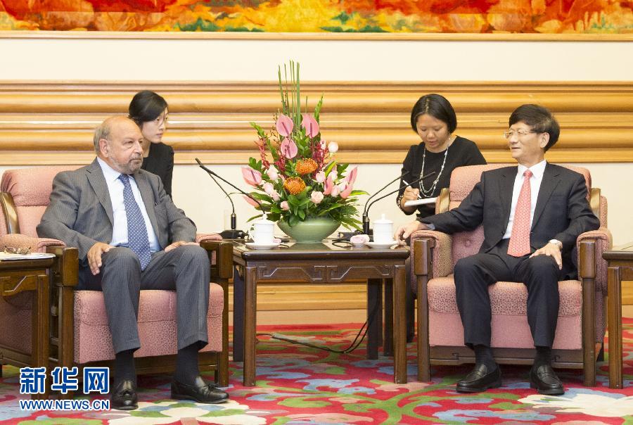 9月5日，中共中央政治局委員、中央政法委書記孟建柱在北京中南海會見國際法院院長亞伯拉罕。 新華社記者 黃敬文 攝 