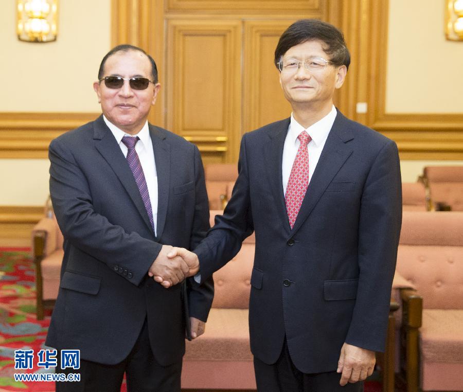 9月5日，中共中央政治局委員、中央政法委書記孟建柱在北京會見秘魯最高法院院長維克托&middot;盧卡斯&middot;蒂科納。 新華社記者 黃敬文 攝 