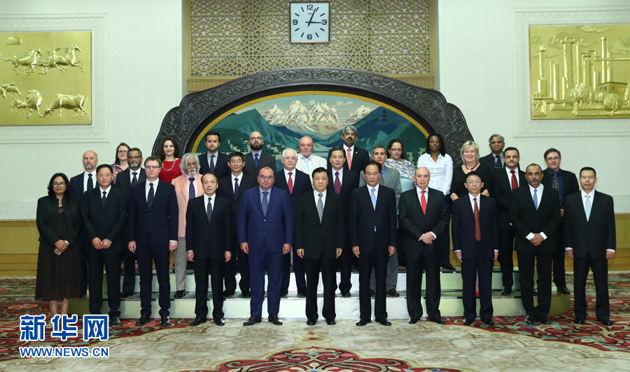 6月7日，中共中央政治局常委、中央書記處書記劉云山在北京會見金磚國家媒體高端論壇的媒體代表。新華社記者 謝環(huán)馳 攝