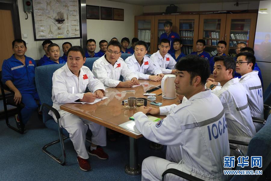 （十九大時(shí)光&middot;圖文互動(dòng)）（5）歷史性成就彪炳史冊(cè) 新時(shí)代藍(lán)圖催人奮進(jìn)&mdash;&mdash;來自基層蹲點(diǎn)現(xiàn)場(chǎng)的報(bào)道