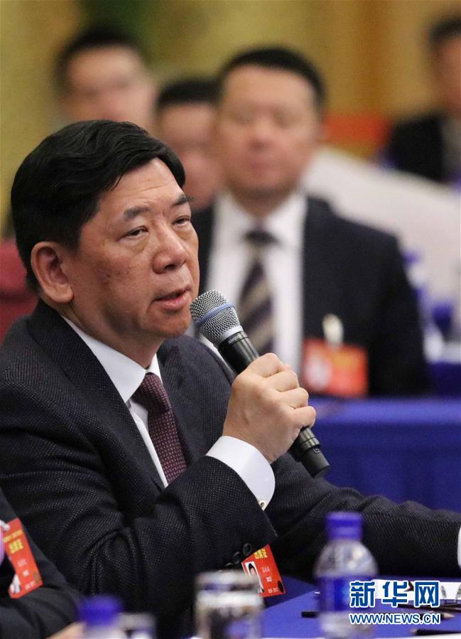 （兩會&middot;快語錄）容永祺委員：粵港澳大灣區(qū)城市群建設將有效擴大港澳發(fā)展空間