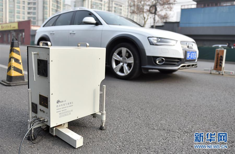 （圖文互動）（4）藍(lán)天白云講述北京新時代新故事&mdash;&mdash;北京站上新時代發(fā)展新起點