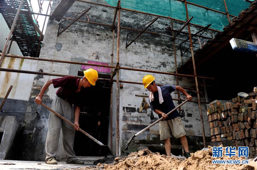 （新華全媒頭條&middot;搶救古民居&middot;圖文互動(dòng)）（6）當(dāng)古民居遇上城鎮(zhèn)化，如何留住鄉(xiāng)愁？