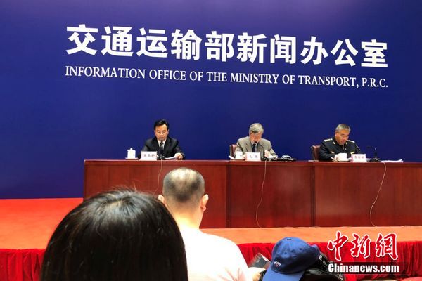 交通運輸部6月份例行新聞發(fā)布會現場。 程春雨 攝