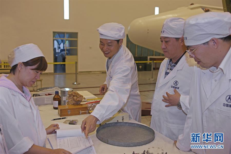 （建黨97周年&middot;圖文互動(dòng)）（3）&ldquo;金牌火箭&rdquo;背后的&ldquo;金牌火箭人&rdquo;&mdash;&mdash;記長(zhǎng)征三號(hào)甲系列運(yùn)載火箭研發(fā)團(tuán)隊(duì) 