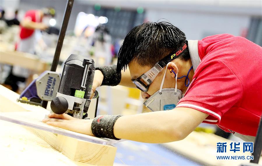 （新華全媒頭條&middot;圖文互動）（5）上下合力，聚力破障，開辟&ldquo;大國工匠&rdquo;建設(shè)新格局