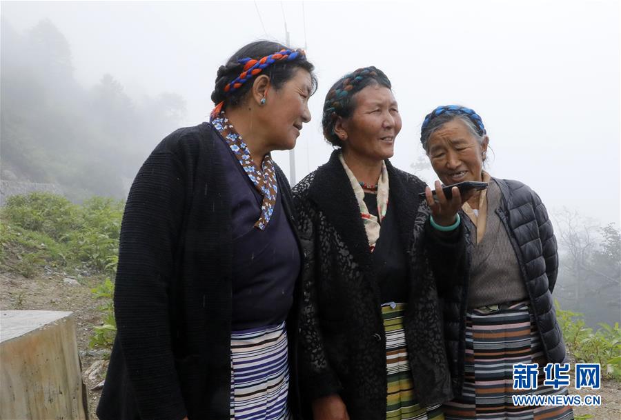 （圖文互動(dòng)）（7）特寫(xiě)：&ldquo;八一&rdquo;禮物，飛向云端哨所