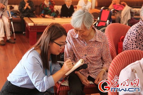 【新時代&middot;幸福美麗新邊疆】讓幸福美麗常駐新時代&mdash;&mdash;網(wǎng)媒沉浸體驗新疆之&ldquo;新&rdquo;