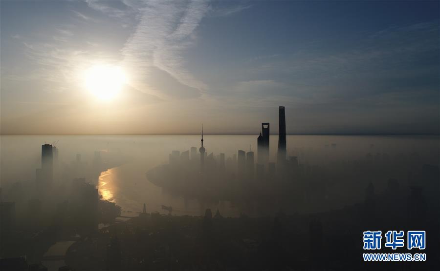 （新華全媒頭條&middot;壯闊東方潮 奮進新時代&mdash;&mdash;慶祝改革開放40年&middot;圖文互動）（1）從改革開放窗口到攻堅破冰試驗田&mdash;&mdash;從浦東開發(fā)開放看中國改革開放40年