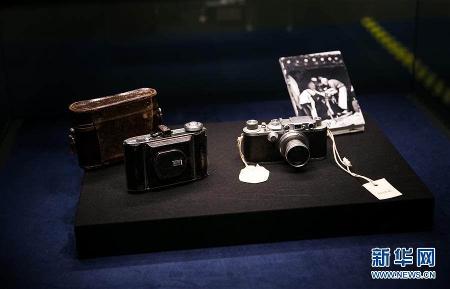 （新華網(wǎng)）（4）&ldquo;國(guó)家相冊(cè) 致敬歷史&mdash;&mdash;新華社中國(guó)照片檔案館典藏展&rdquo;在首都博物館開(kāi)展