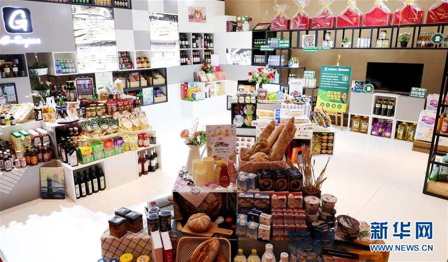 （新華全媒頭條&middot;圖文互動(dòng)）（6）從廣交會(huì)到進(jìn)博會(huì)&mdash;&mdash;中國(guó)對(duì)外開(kāi)放再譜新樂(lè)章