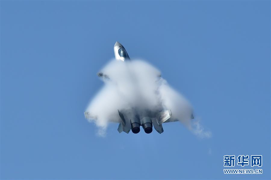 （鏡觀中國&middot;新華社國內(nèi)照片一周精選）（7）一飛沖天