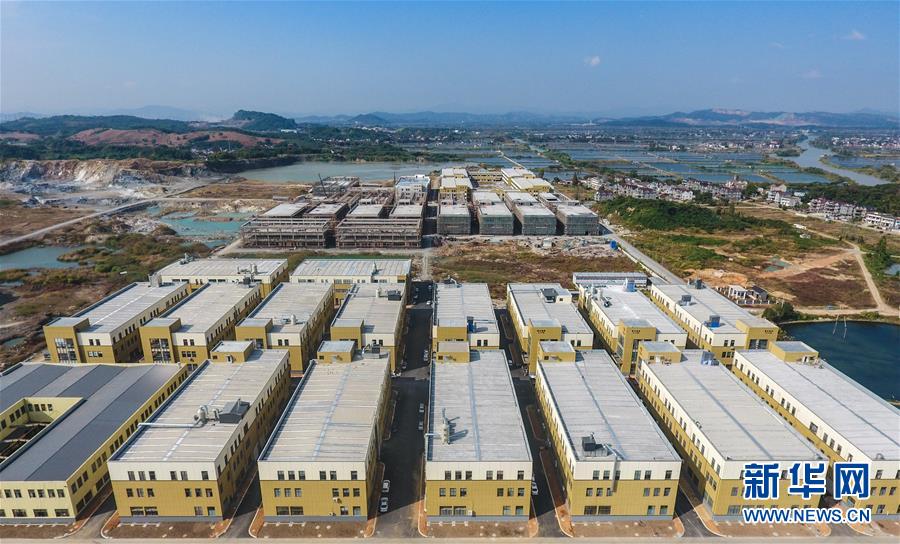 （在習近平新時代中國特色社會主義思想指引下&middot;慶祝改革開放40周年&middot;協(xié)調(diào)發(fā)展）（新華全媒頭條&middot;圖文互動）（5）協(xié)調(diào)發(fā)展：奏響全面建成小康社會交響曲