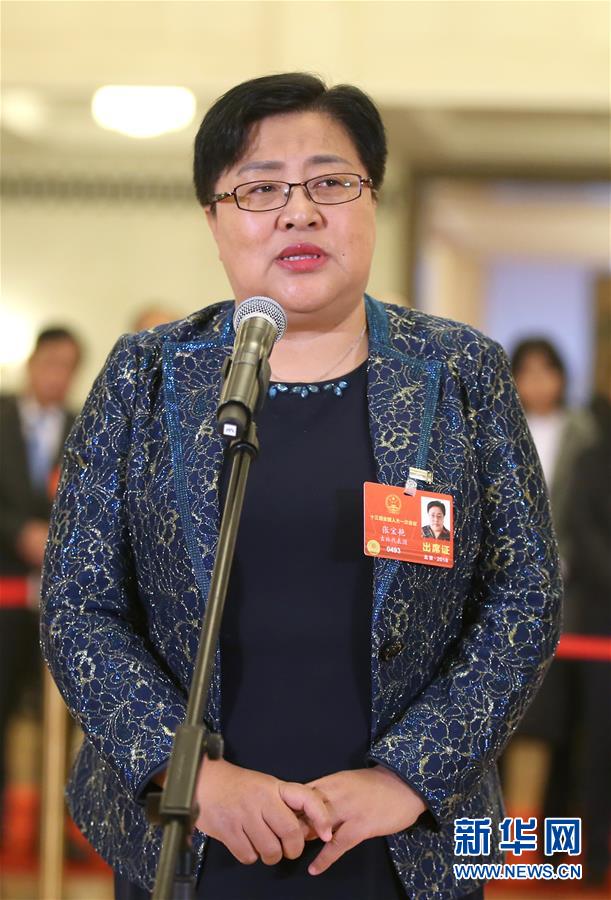 （兩會(huì)&middot;XHDW）（7）全國人大代表接受采訪