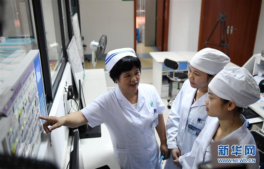 （兩會&middot;基層委員履職故事）（5）全國政協(xié)委員杜麗群：重視傳染病防治專業(yè)人才隊(duì)伍建設(shè)