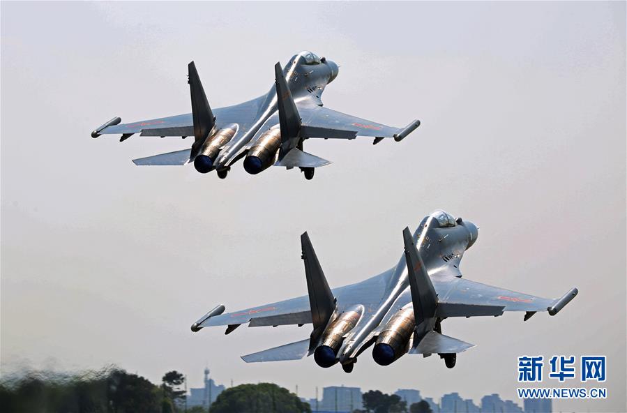 （新華全媒頭條&middot;圖文互動）（5）戰(zhàn)鷹，為祖國奮飛&mdash;&mdash;記空軍航空兵某旅旅長、特級飛行員郝井文