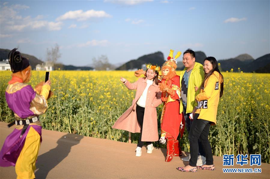 （在習(xí)近平新時(shí)代中國(guó)特色社會(huì)主義思想指引下&mdash;&mdash;新時(shí)代新作為新篇章&middot;圖文互動(dòng)）（3）高原春來早 云嶺開新篇 