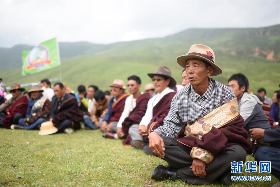 （兩會(huì)前夕看落實(shí)&middot;圖文互動(dòng)）（4）以&ldquo;一優(yōu)兩高&rdquo;戰(zhàn)略描繪三江源壯美畫(huà)卷&mdash;&mdash;青海落實(shí)習(xí)近平總書(shū)記全國(guó)兩會(huì)重要講話(huà)精神紀(jì)實(shí)