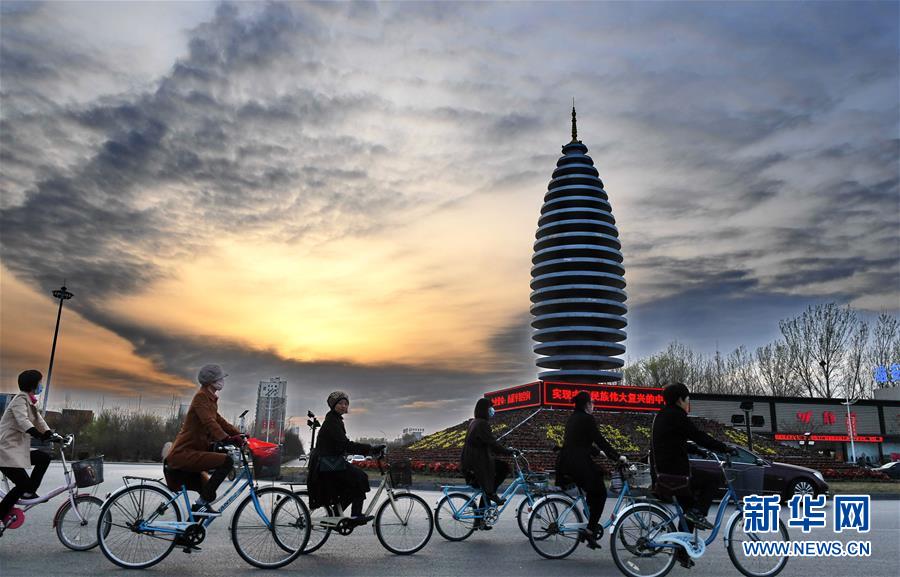 （新華全媒頭條&middot;京津冀協(xié)同發(fā)展五周年&middot;圖文互動）（4）開辟高質(zhì)量發(fā)展的光明前景&mdash;&mdash;以習(xí)近平同志為核心的黨中央謀劃推動京津冀協(xié)同發(fā)展五周年紀(jì)實