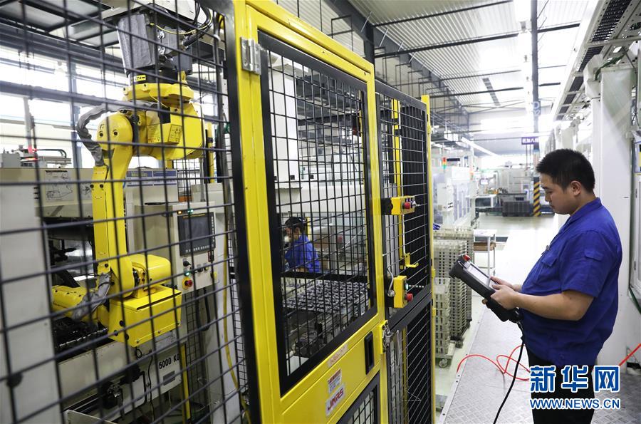 （兩會(huì)前夕看落實(shí)&middot;圖文互動(dòng)）（3）春風(fēng)涌動(dòng)兩江潮&mdash;&mdash;重慶落實(shí)習(xí)近平總書記全國(guó)兩會(huì)重要講話精神紀(jì)實(shí)