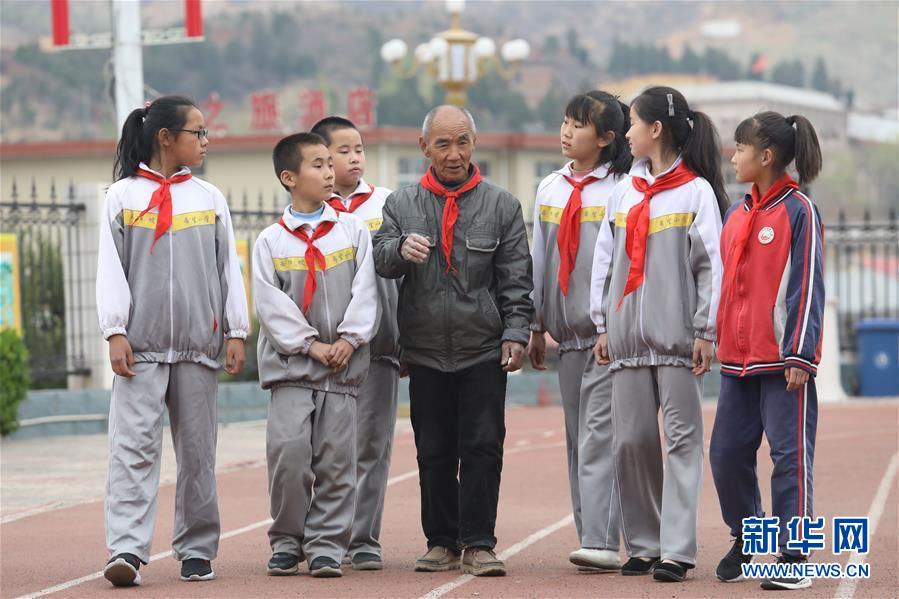 （壯麗70年&middot;奮斗新時(shí)代&middot;圖文互動）（1）西柏坡：70年，三代人的精神傳承