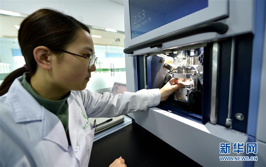 （愛國(guó)情 奮斗者&middot;圖文互動(dòng)）（2） &ldquo;解民生之多艱，育天下之英才&rdquo;&mdash;&mdash;中國(guó)農(nóng)大師生扎根田野書寫奉獻(xiàn)之歌