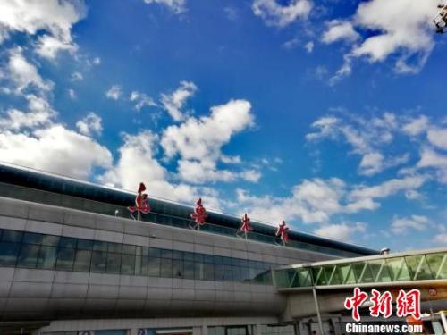 資料圖：烏魯木齊國際機(jī)場。 新疆機(jī)場集團(tuán)供圖