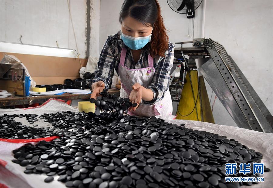 （新華全媒頭條&middot;圖文互動(dòng)）（19）&ldquo;若問(wèn)古今興廢事，請(qǐng)君只看洛陽(yáng)城&rdquo;&mdash;&mdash;千年古都&ldquo;烹制&rdquo;博物館盛宴