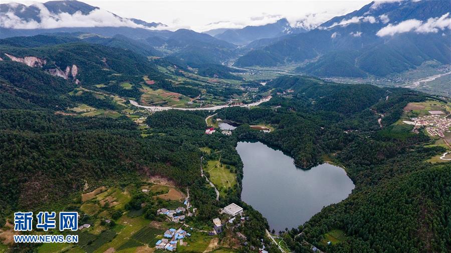 （壯麗70年&middot;奮斗新時(shí)代&mdash;&mdash;記者再走長(zhǎng)征路&middot;圖文互動(dòng)）（1）彝海結(jié)盟后，掩護(hù)紅軍旗的5400天&mdash;&mdash;鮮為人知的彝家護(hù)旗故事