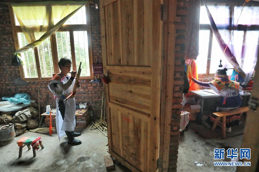 （壯麗70年&middot;奮斗新時(shí)代&mdash;&mdash;共和國(guó)發(fā)展成就巡禮&middot;圖文互動(dòng)）（2）多彩貴州闖新路