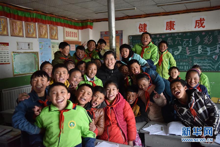 （不忘初心、牢記使命&middot;圖文互動）（3）青春之花綻放五千米云端&mdash;&mdash;記扎根海拔最高縣小學(xué)教師夫妻杜安東、曹曉花