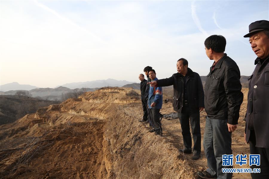 （新華全媒頭條&middot;圖文互動）（12）凝聚民族復(fù)興的精神偉力&mdash;&mdash;以習(xí)近平同志為核心的黨中央重視思想道德建設(shè)關(guān)心關(guān)愛道德模范紀(jì)實