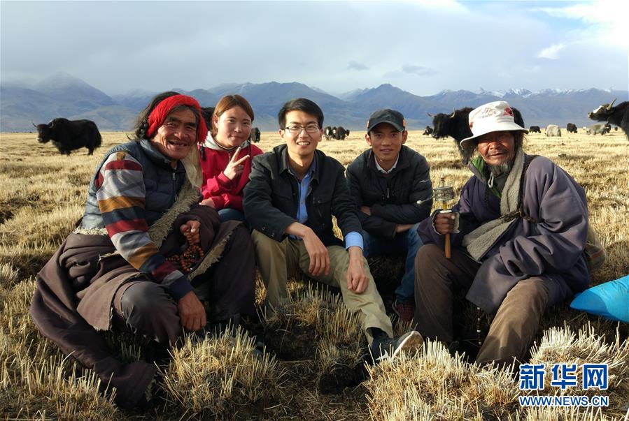 （在習(xí)近平新時(shí)代中國特色社會(huì)主義思想指引下&mdash;&mdash;新時(shí)代新作為新篇章&middot;總書記關(guān)心的百姓身邊事&middot;圖文互動(dòng))（1）&ldquo;我走進(jìn)大山，是為了讓你走出大山&rdquo;&mdash;&mdash;大學(xué)生支教故事