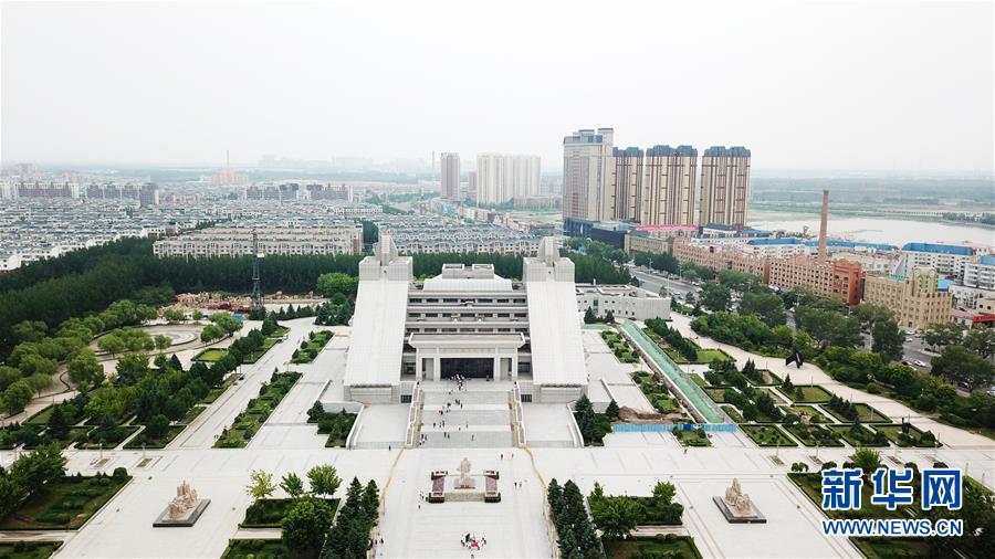 (圖文互動)(11)當好標桿旗幟 建設(shè)百年油田——寫在大慶油田發(fā)現(xiàn)60周年之際