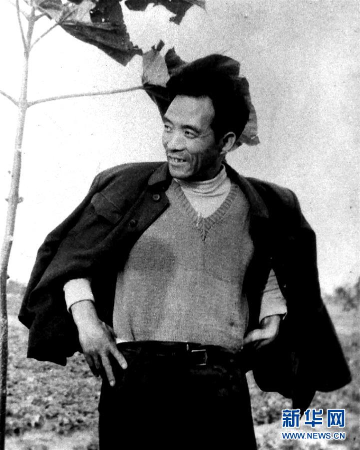 (新華全媒頭條·圖文互動)(10)中國道路越走越寬廣——社會主義中國實(shí)踐啟示錄