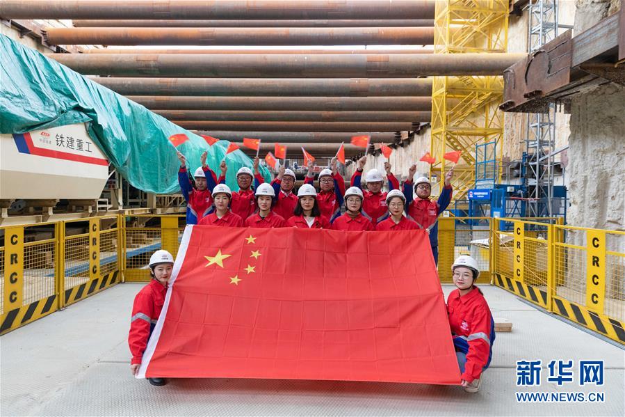 （國際）（4）&ldquo;我和國旗合個影&rdquo;主題活動在多國舉行