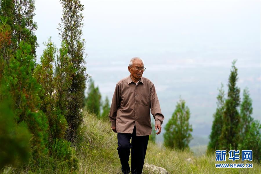 （圖文互動）（1）&ldquo;退休20年，咱就干了這么一件事&rdquo;&mdash;&mdash;記山西水利廳退休干部高文毓的&ldquo;綠山夢&rdquo;