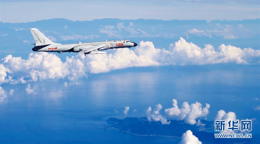（新華全媒頭條&middot;人民空軍70年&middot;圖文互動）（7）陽光照耀奮飛的航程&mdash;&mdash;黨中央、中央軍委和習主席關心人民空軍建設發(fā)展紀實