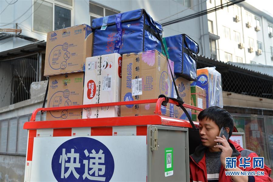 （新華全媒頭條&middot;圖文互動(dòng)）（2）&ldquo;雙11&rdquo;11年：中國邁向消費(fèi)大國的鮮明印記