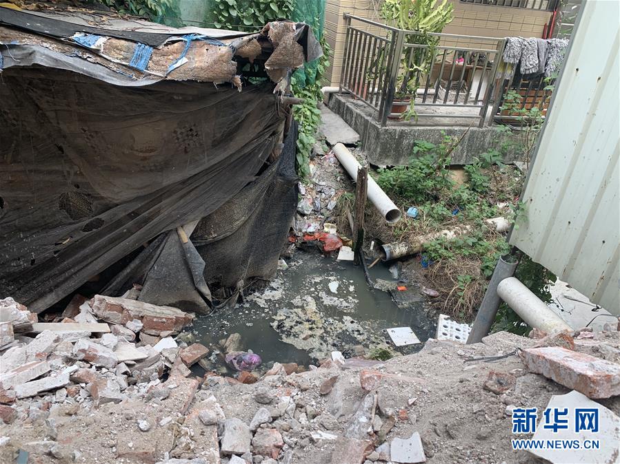 （圖文互動）（3）河長職責(zé)寫得明明白白，條條舉措無一落實&mdash;&mdash;國務(wù)院檢查組暗訪核查佛山一農(nóng)村河涌黑臭十余年無人管理