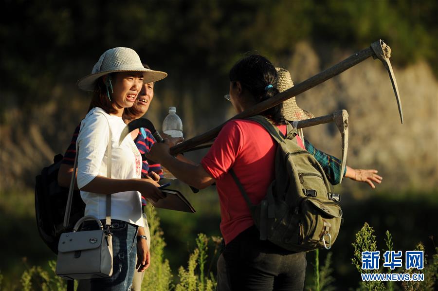 （新華全媒頭條&middot;圖文互動(dòng)）（7）干部去哪兒了？&mdash;&mdash;貴州干部大規(guī)模下沉脫貧攻堅(jiān)一線紀(jì)實(shí)